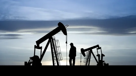 周四油价下跌：美国经济担忧压倒美联储降息影响