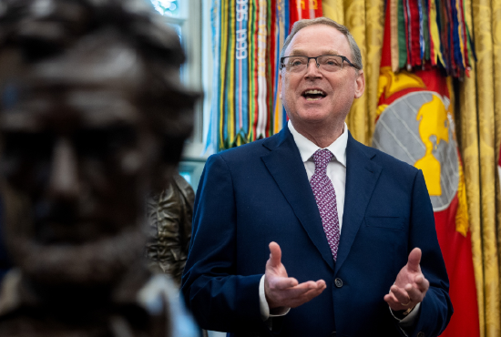 美国政府停摆进入第二周 白宫加大施压并威胁大规模裁员